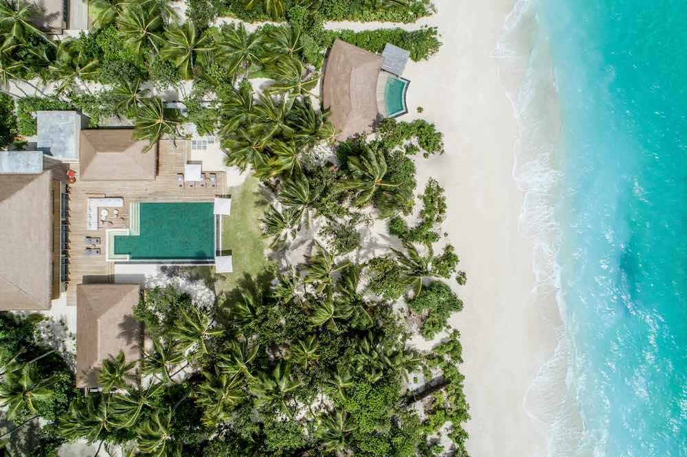 Three Bedroom Royal Beachfront Residence at InterContinental Maldives Maamunagau Resort by IHG, view 5